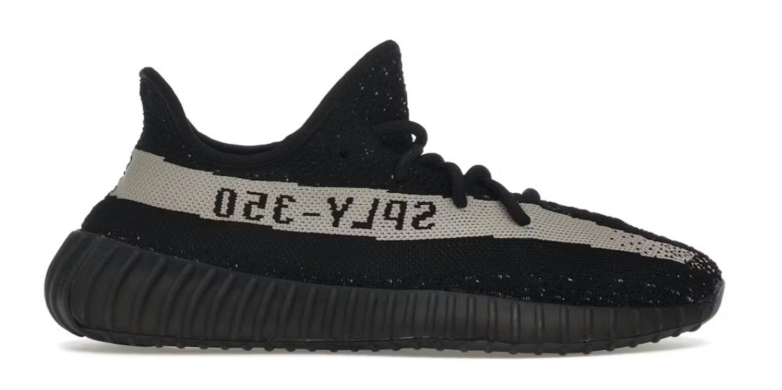 Yeezy 350 Negro y Blanco